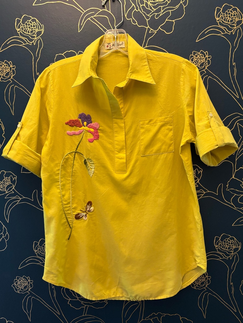Vietnamese EMBROIDERED top Ngọc Nguyễn Linen - Hàng MUSTARD YELLOW unique large